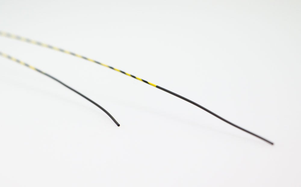 en närbild av en kabel