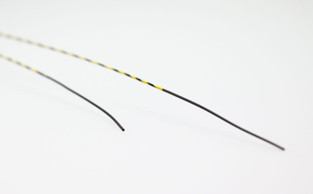 en närbild av en kabel