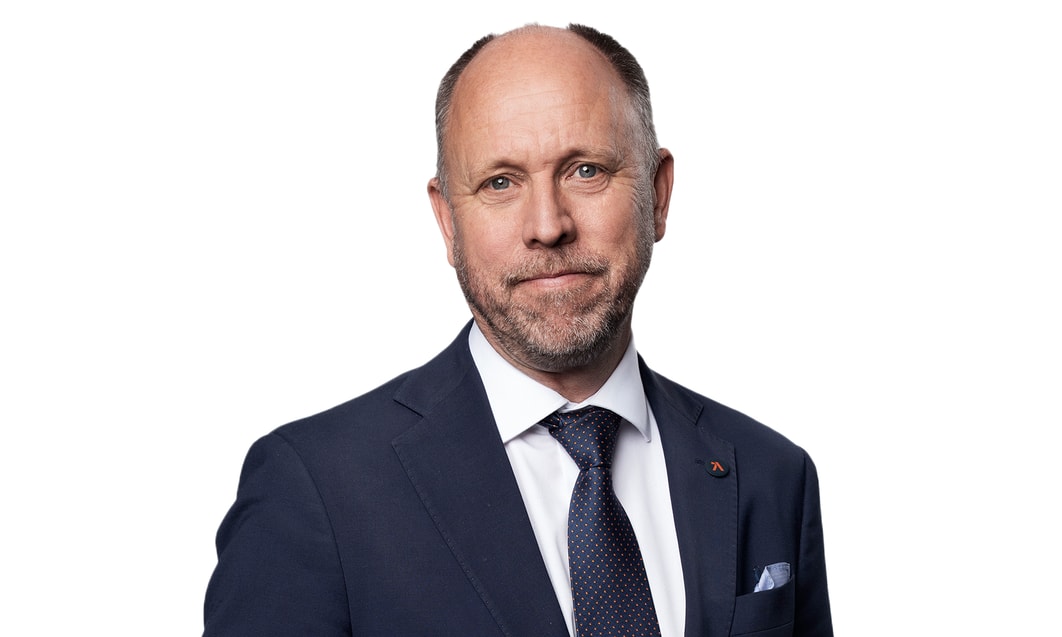 a person in a suit and tie