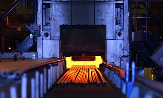 en lång bild av en maskin